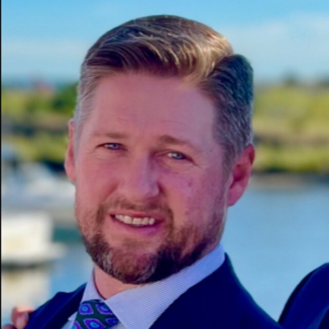 Michael Carven headshot